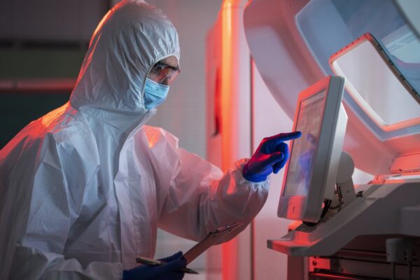 Proces sterylizacji zgodny z nowymi normami zharmonizowanymi MDR i IVDR 2026, System etykietowania IVDR według nowych standardów zharmonizowanych